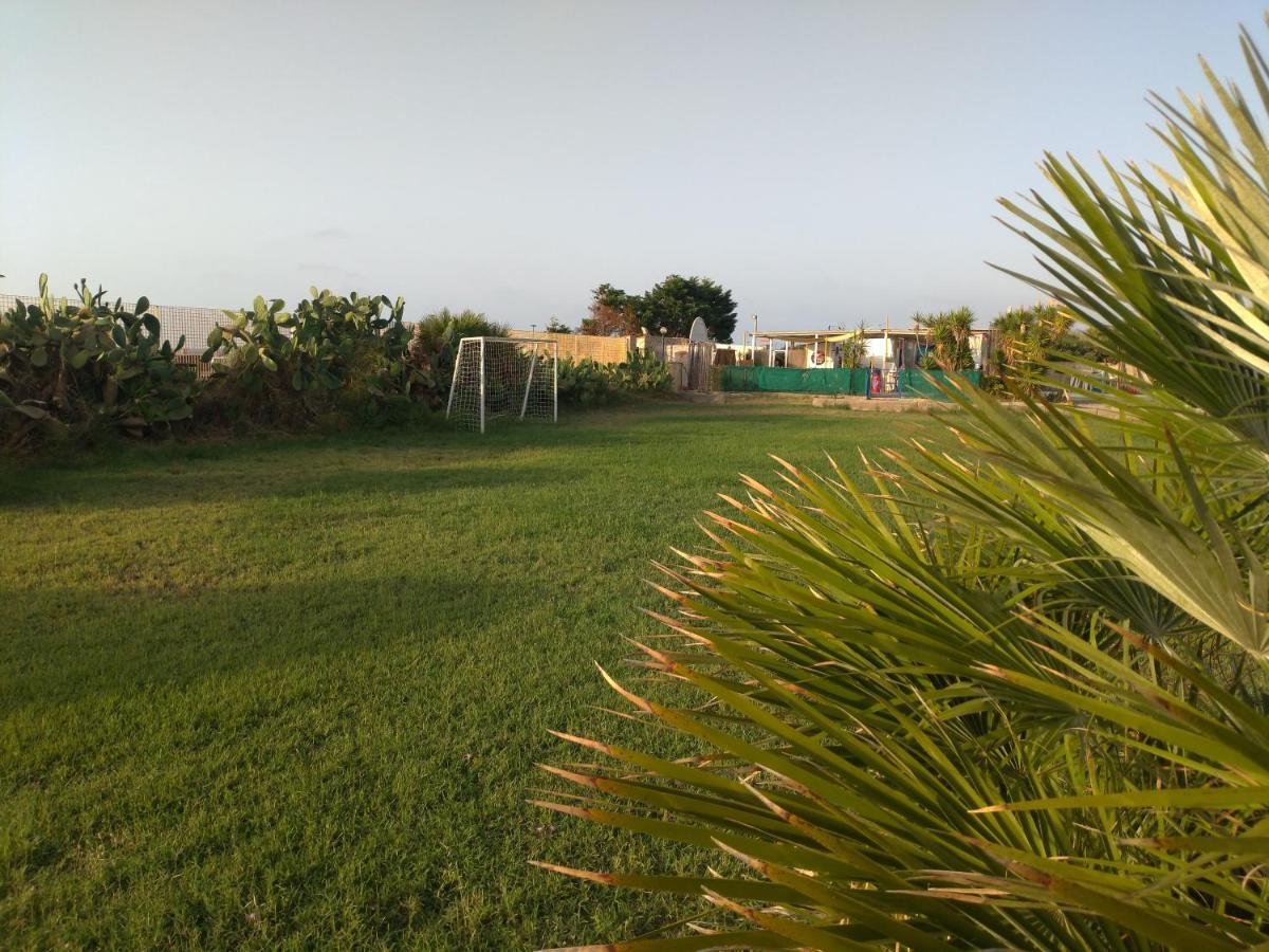 Villa Teti - Sicilia Campofelice Di Roccella Buitenkant foto
