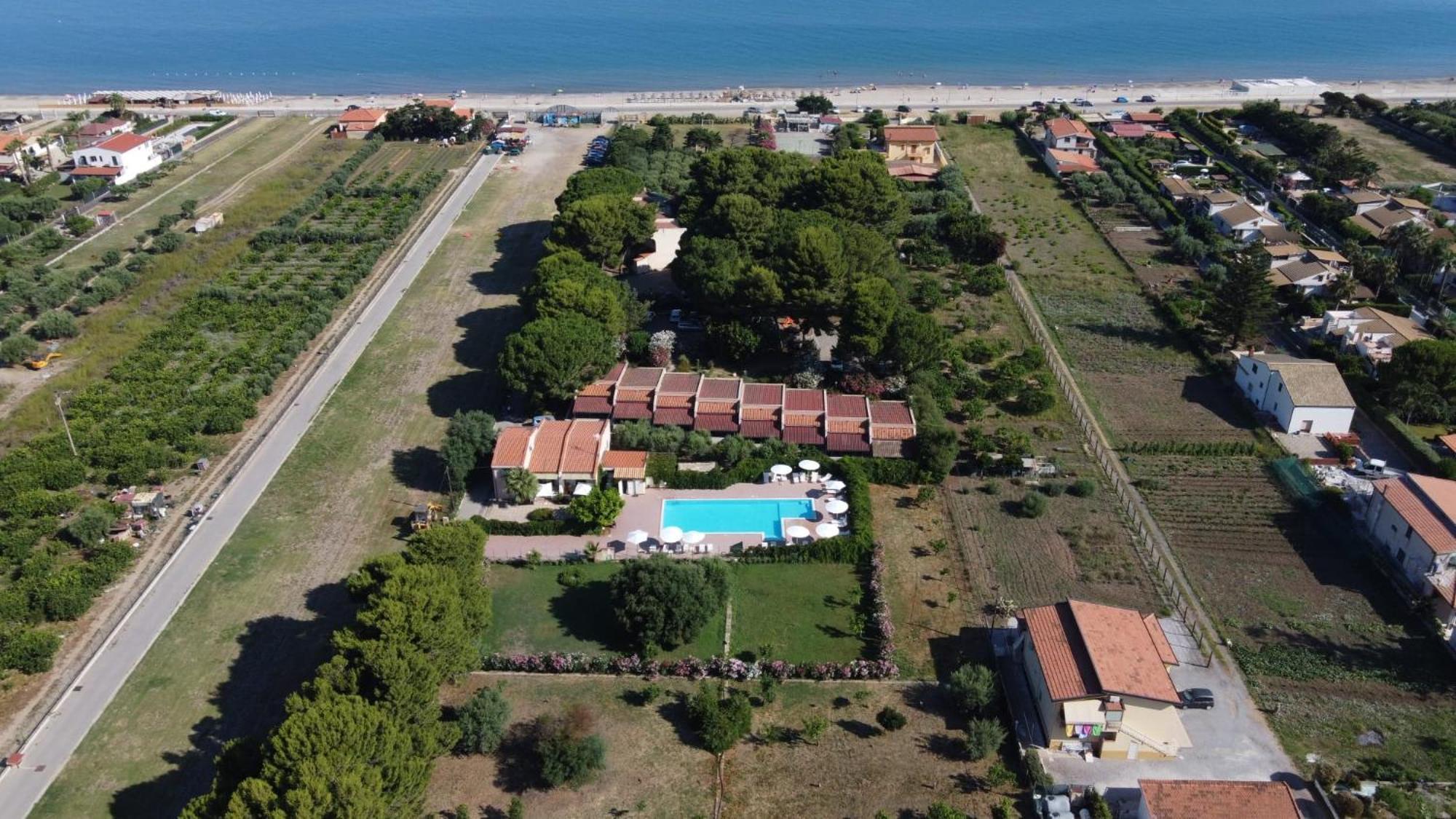 Villa Teti - Sicilia Campofelice Di Roccella Buitenkant foto