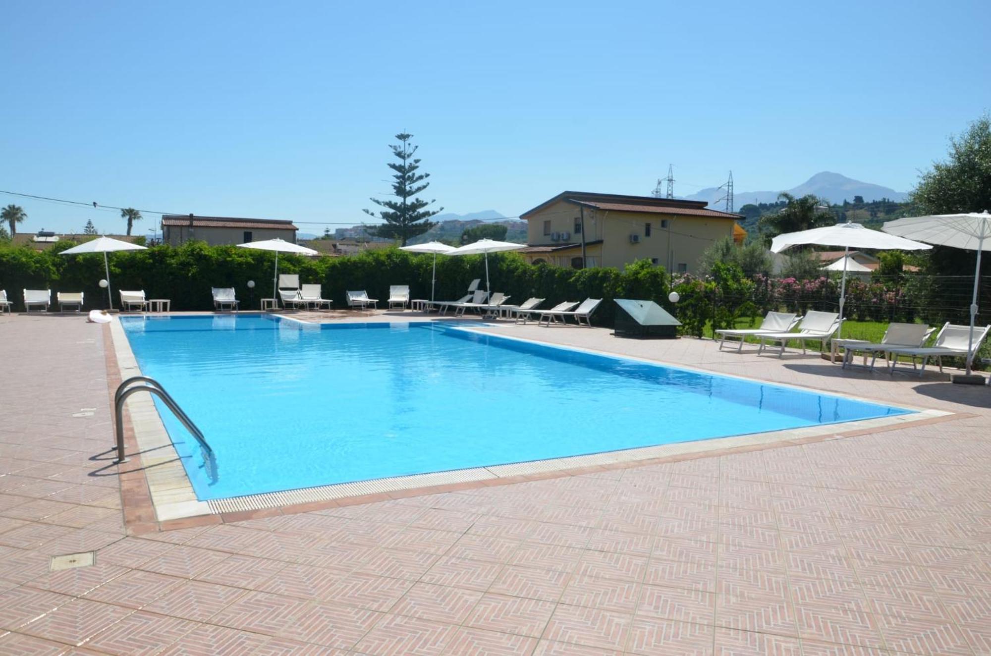 Villa Teti - Sicilia Campofelice Di Roccella Buitenkant foto